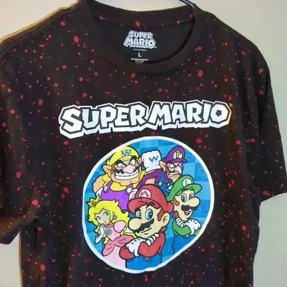 Super Mario T-shirt, black and red, size large - Picture 3 of 6